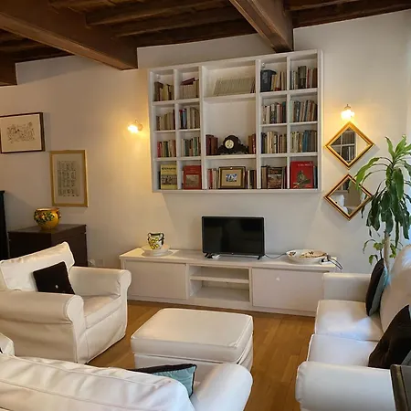 아파트 Leonina Luxury Euroform 로마